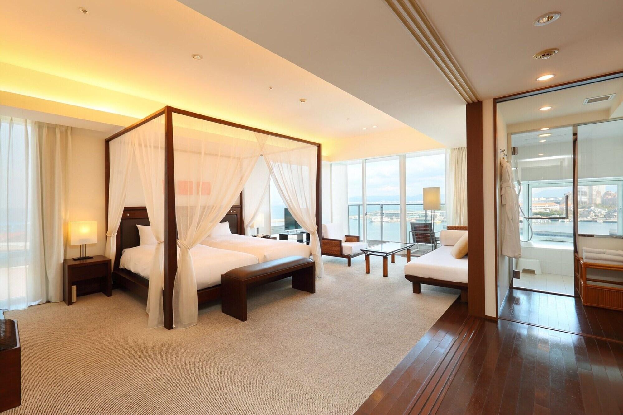 Hotel Marinoa Resort Fukuoka Экстерьер фото