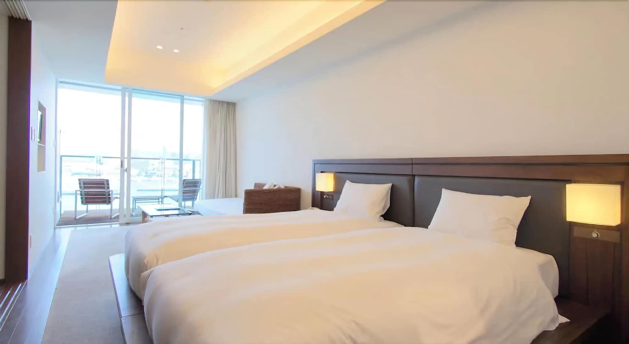 Hotel Marinoa Resort Fukuoka Экстерьер фото